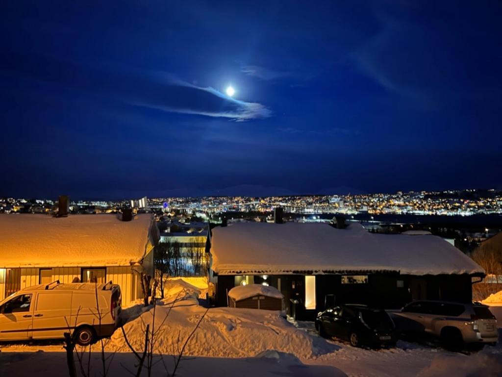 Large House With Spectacular View Villa Tromsø Buitenkant foto